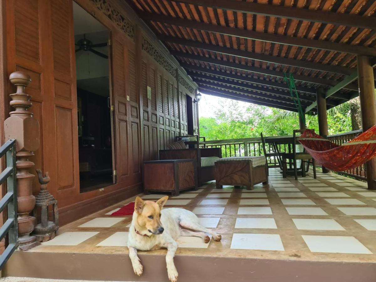 Hotel Thai Heritage Koh Mak Esterno foto