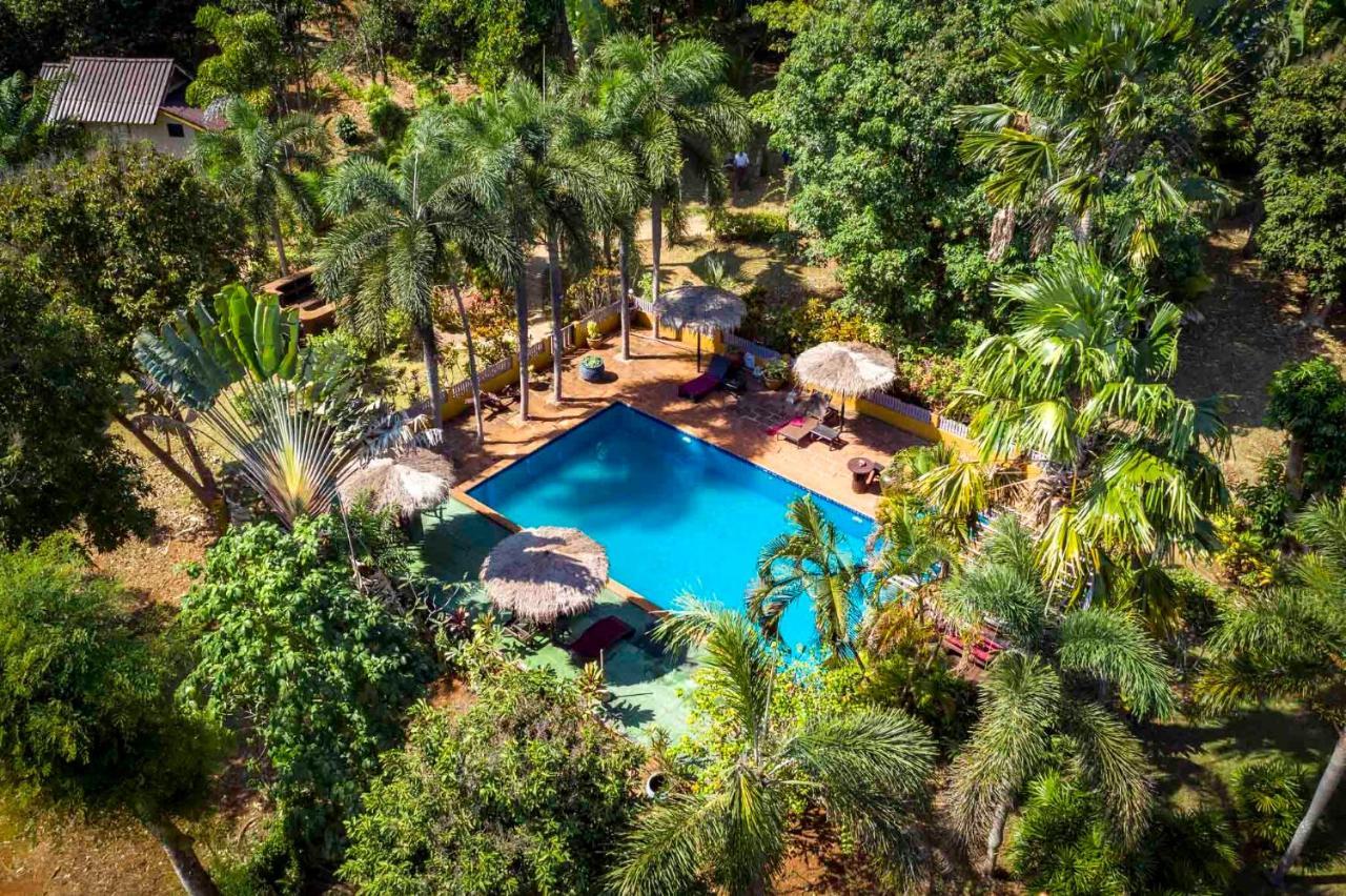 Hotel Thai Heritage Koh Mak Esterno foto