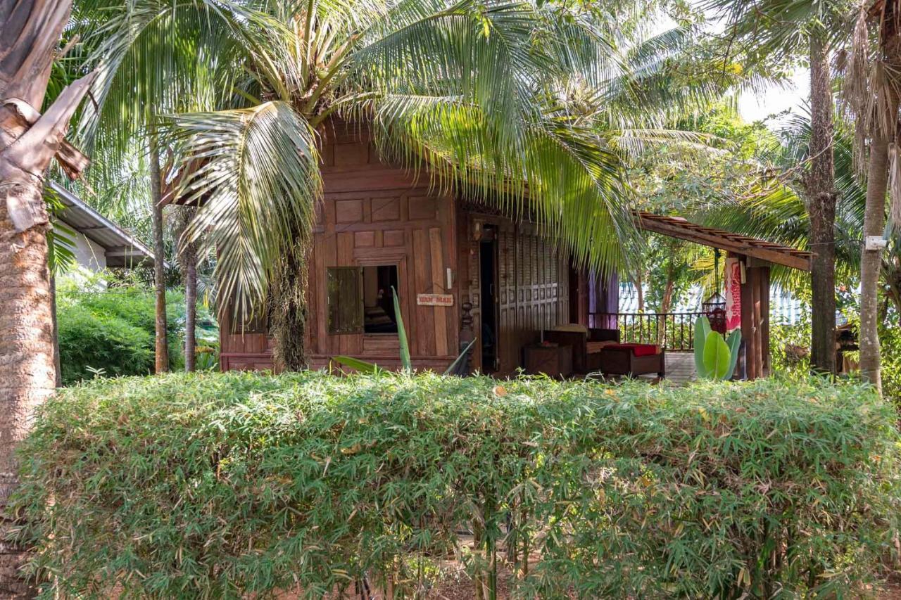 Hotel Thai Heritage Koh Mak Esterno foto